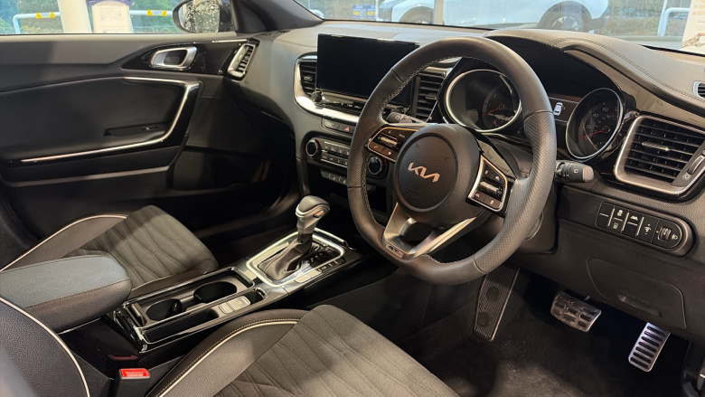 Kia Ceed 1.5T GDi ISG 138 GT-Line 5dr DCT Petrol Hatchback